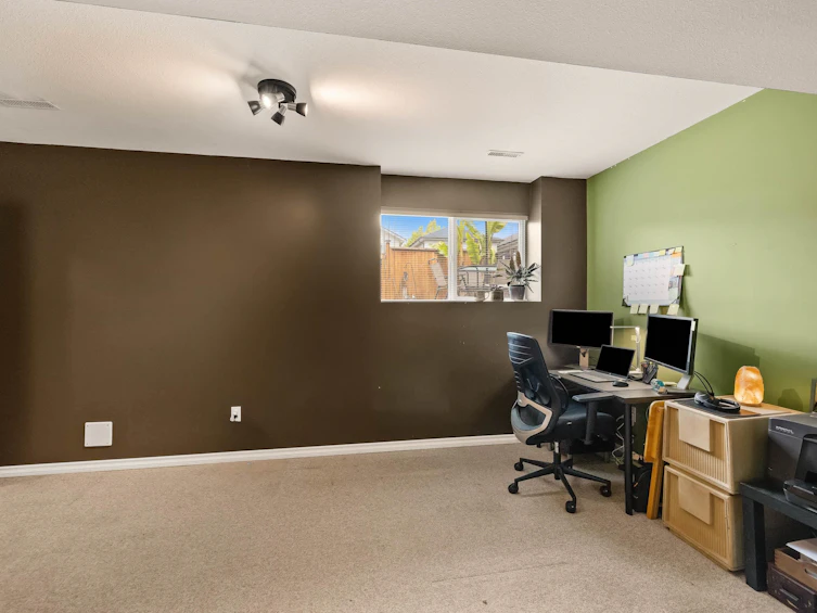 24327 102 Avenue, Maple Ridge, BC, V2W 1X9 - 26