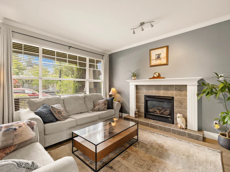 24327 102 Avenue, Maple Ridge, BC, V2W 1X9 - 3