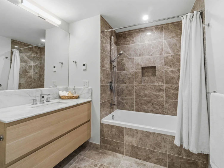 2303-305 Morrissey Road, Port Moody, BC, V3H 0M3 - 15
