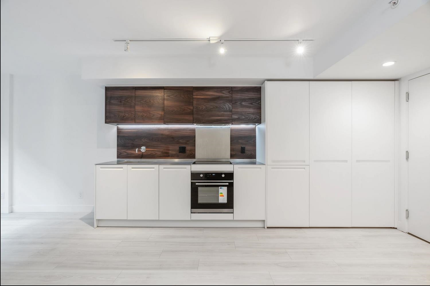 501-1133 Hornby Street, Vancouver, BC, V6Z 1W1