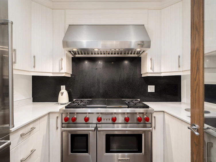 985 Eyremount Drive, West Vancouver, BC, V7S 2B4 - 15