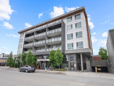 509-32838 Ventura Avenue - 3