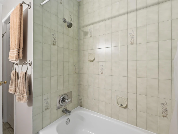 31821 Silverdale Avenue, Mission, BC, V2V 2K8 - 22