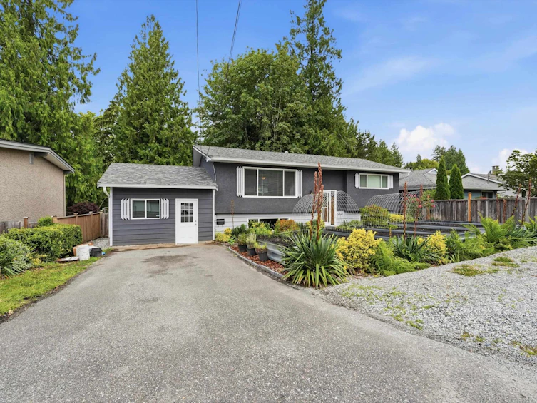 31821 Silverdale Avenue, Mission, BC, V2V 2K8 - 3