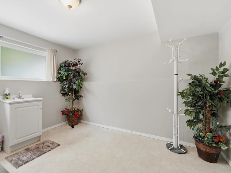 31821 Silverdale Avenue, Mission, BC, V2V 2K8 - 25