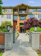 311 300 Klahanie Drive