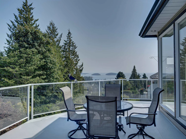803 Oceanmount Boulevard, Gibsons, BC, V0N 1V8 - 17