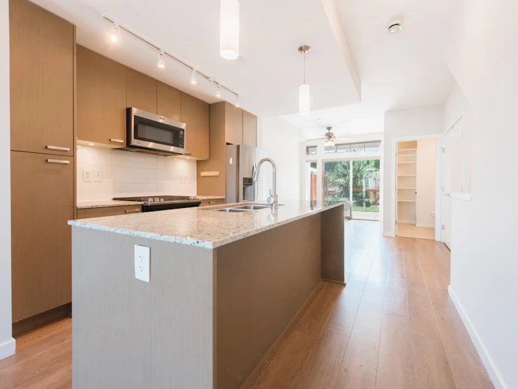 5972 Oldmill Lane, Sechelt, BC, V7Z 0S2 - 3
