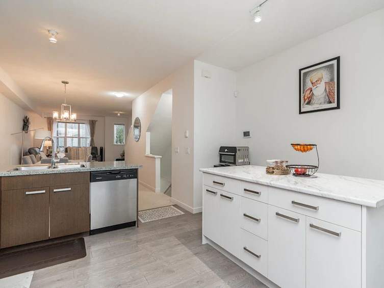9-14838 61 Avenue, Surrey, BC, V3S 2P3 - 7
