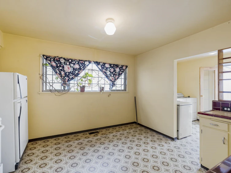 7544 Main Street, Vancouver, BC, V5V 3R6 - 28