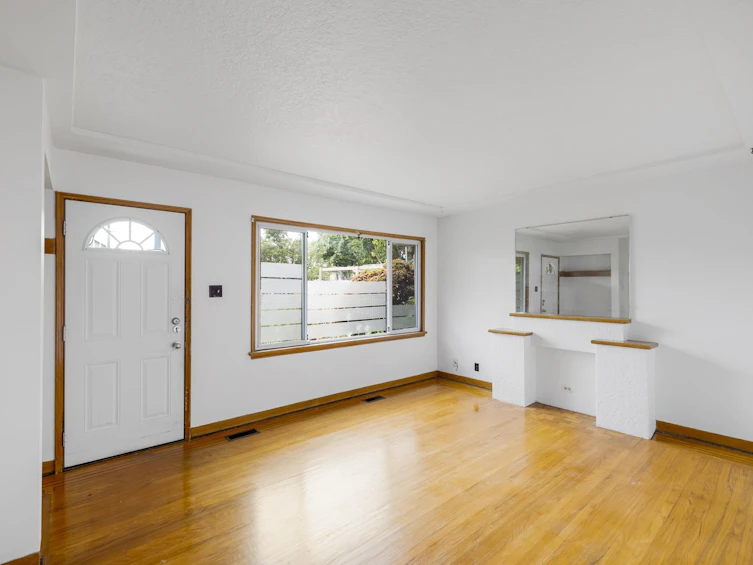 7544 Main Street, Vancouver, BC, V5V 3R6 - 25