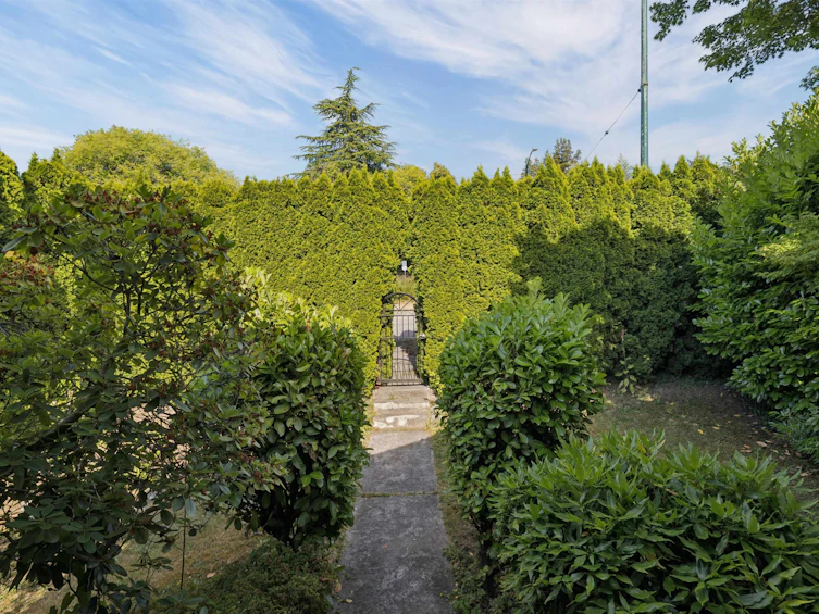3707 Arbutus Street, Vancouver, BC, V6J 3Z8 - 3