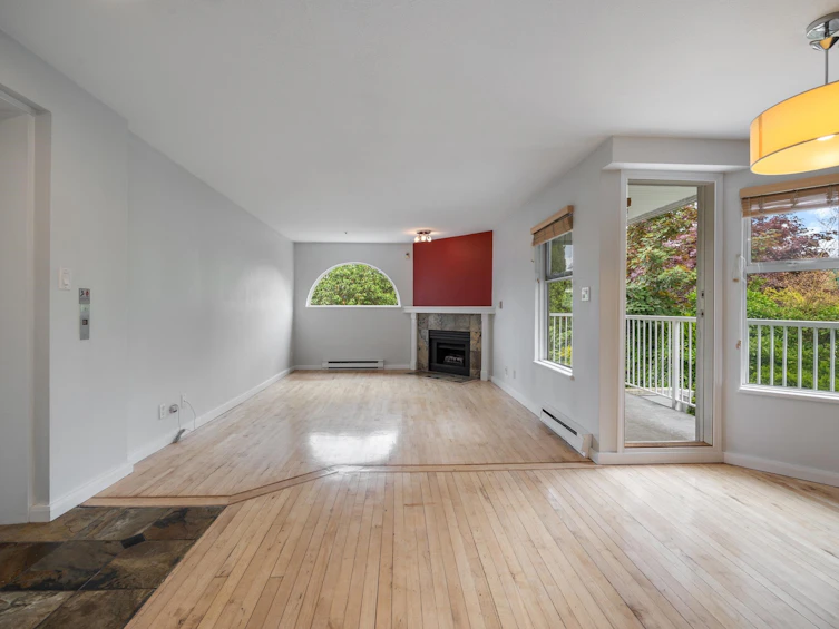 201-1868 W 8th Avenue, Vancouver, BC, V6J 5G3 - 4
