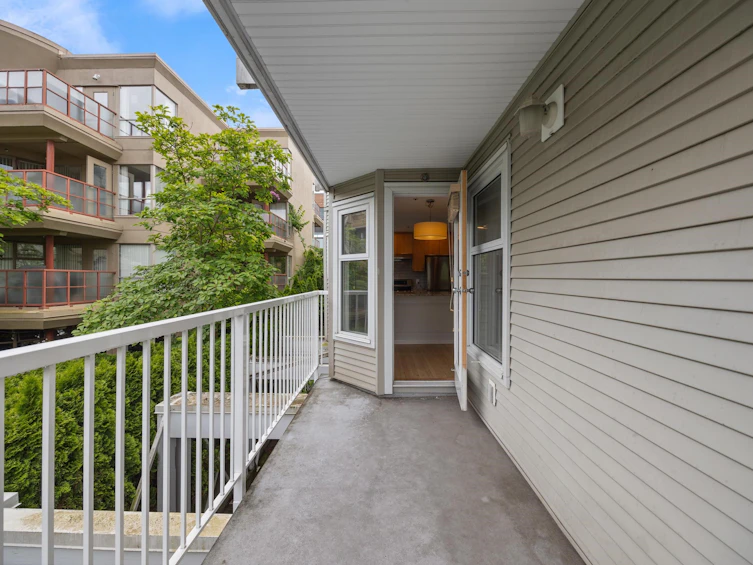201-1868 W 8th Avenue, Vancouver, BC, V6J 5G3 - 15