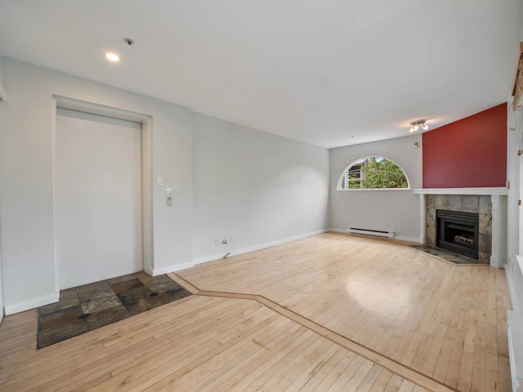 201-1868 W 8th Avenue, Vancouver, BC, V6J 5G3 - 3