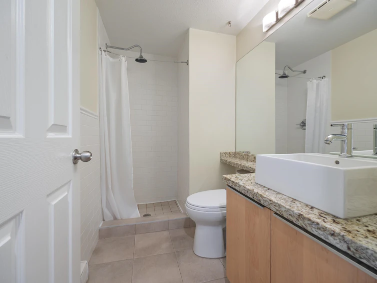 201-1868 W 8th Avenue, Vancouver, BC, V6J 5G3 - 26