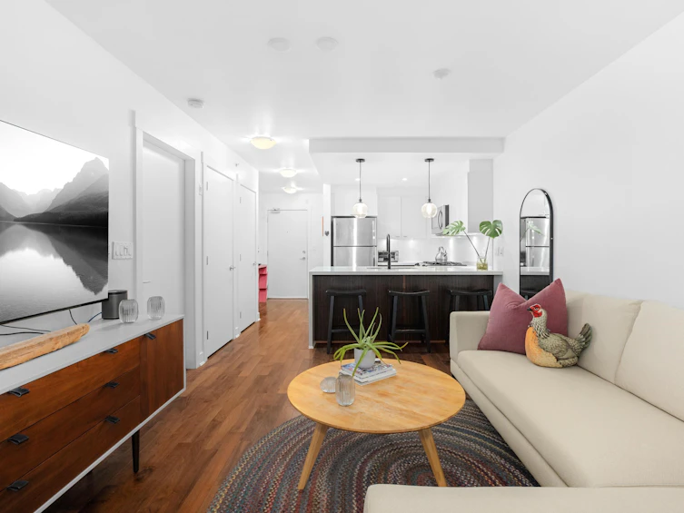 603-160 W 3rd Street, North Vancouver, BC, V7M 0A9 - 12