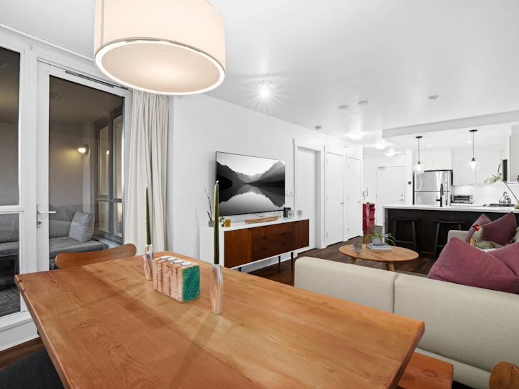 603-160 W 3rd Street, North Vancouver, BC, V7M 0A9 - 15
