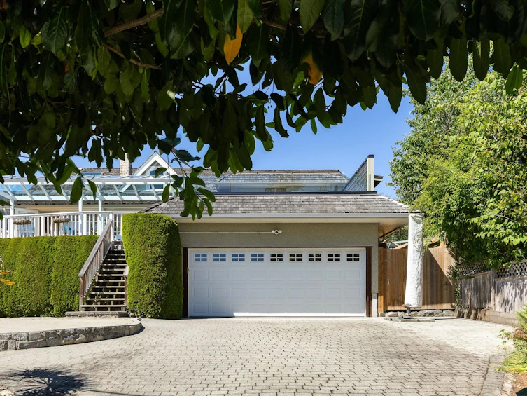 2308 Inglewood Avenue, West Vancouver, BC, V7V 2A1 - 32