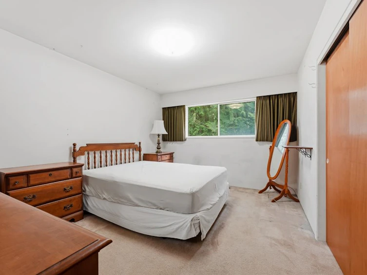 4763 Neville Street, Burnaby, BC, V5J 2H4 - 16