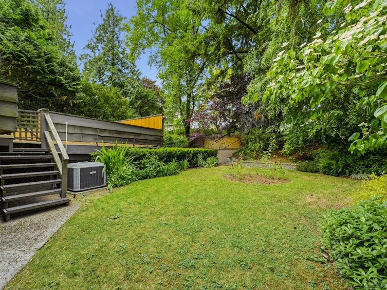 4763 Neville Street, Burnaby, BC, V5J 2H4 - 31