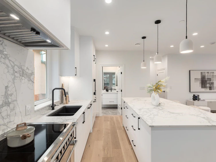 855 E 19th Avenue, Vancouver, BC, V5V 1K6 - 7