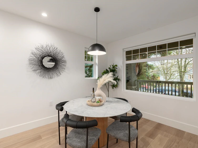 855 E 19th Avenue, Vancouver, BC, V5V 1K6 - 10