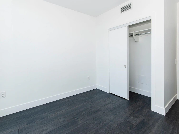808-2435 Kingsway Street, Vancouver, BC, V5R 5G8 - 10