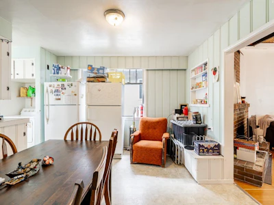 4413 W 13 Avenue - 5
