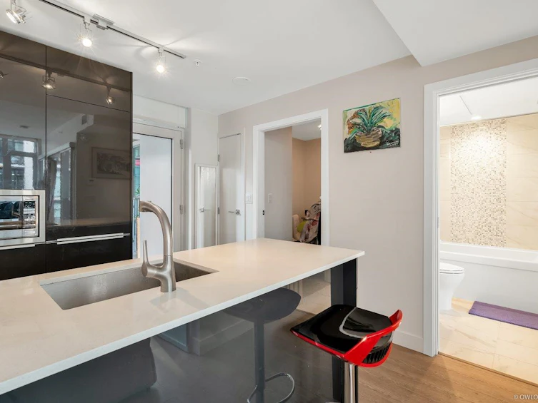 502-1283 Howe Street, Vancouver, BC, V6Z 0E3 - 5