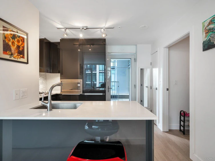 502-1283 Howe Street, Vancouver, BC, V6Z 0E3 - 4