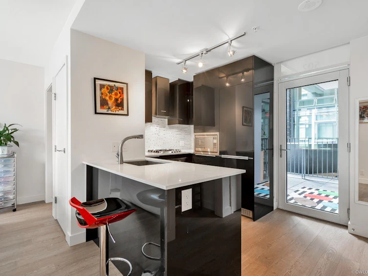502-1283 Howe Street, Vancouver, BC, V6Z 0E3