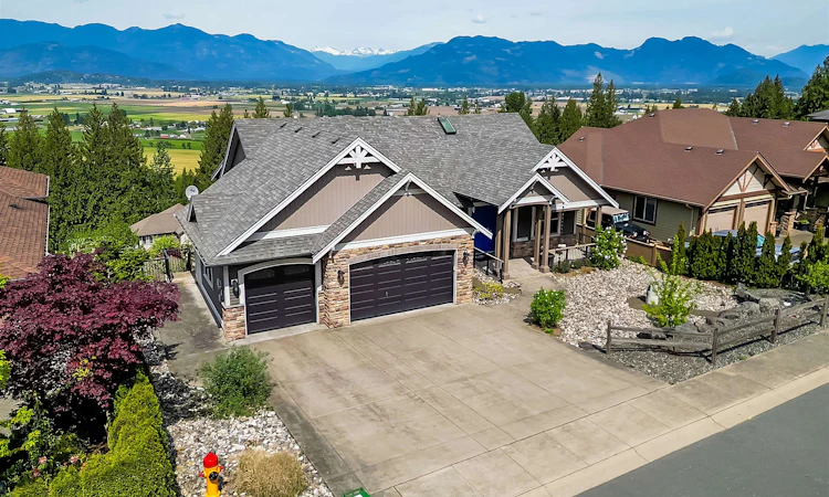 7319 Mount Thurston Drive