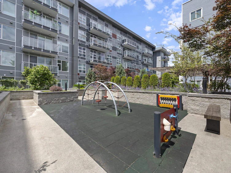 220-10838 Whalley Boulevard, Surrey, BC, V3R 0G8 - 32