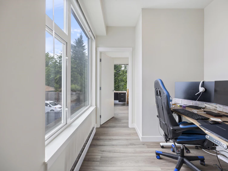 220-10838 Whalley Boulevard, Surrey, BC, V3R 0G8 - 21