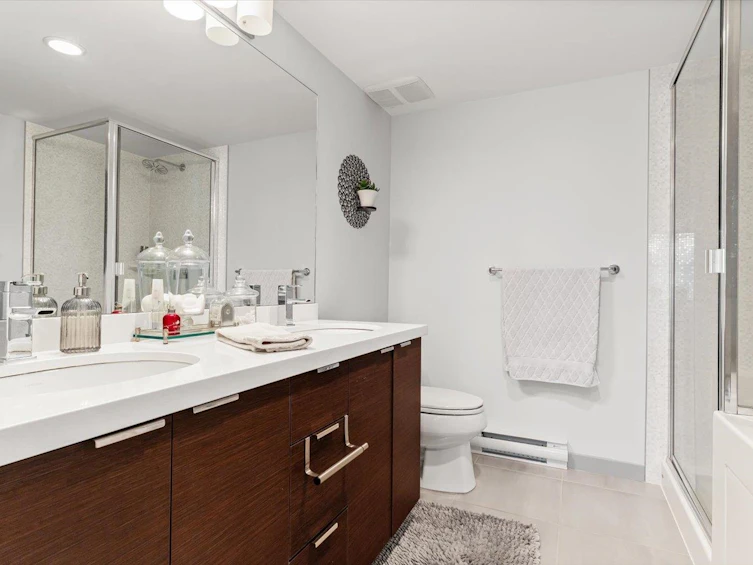 202-19201 66a Avenue, Surrey, BC, V4N 6N7 - 14