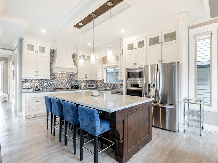 1400 Coast Meridian Road, Coquitlam, BC, V3E 0H5 - 2