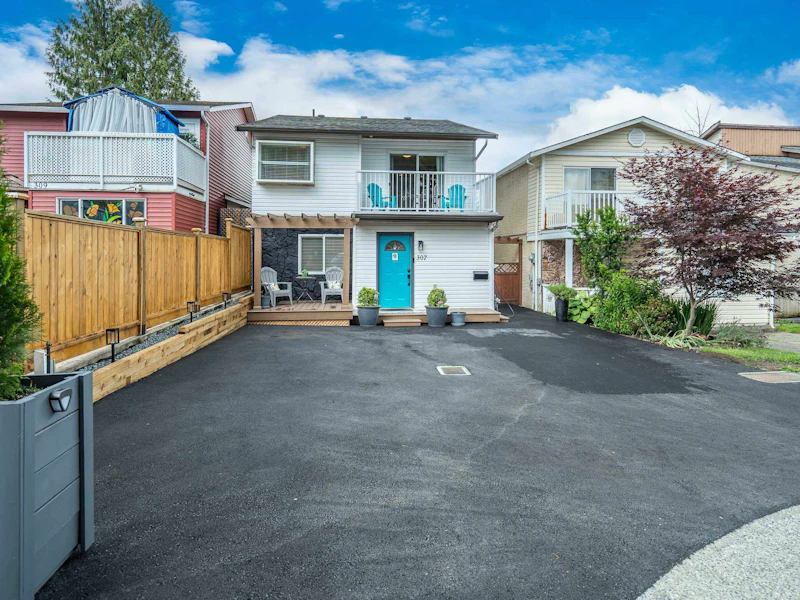 307 Nicholas Crescent, Langley BC V4W 3K9