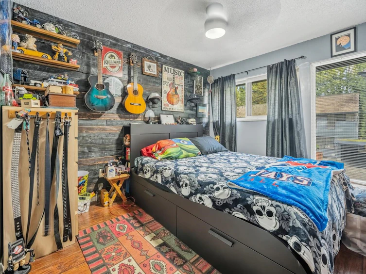 4597 Elmgrove Drive, Burnaby, BC, V5G 3Y9 - 12