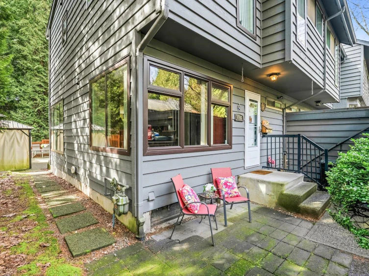 4597 Elmgrove Drive, Burnaby, BC, V5G 3Y9 - 16