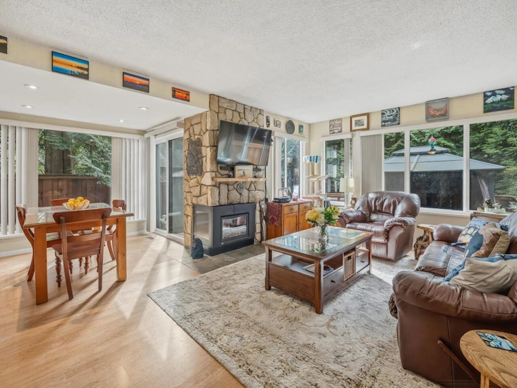 4597 Elmgrove Drive, Burnaby, BC, V5G 3Y9 - 9
