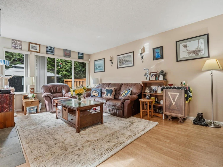 4597 Elmgrove Drive, Burnaby, BC, V5G 3Y9 - 8