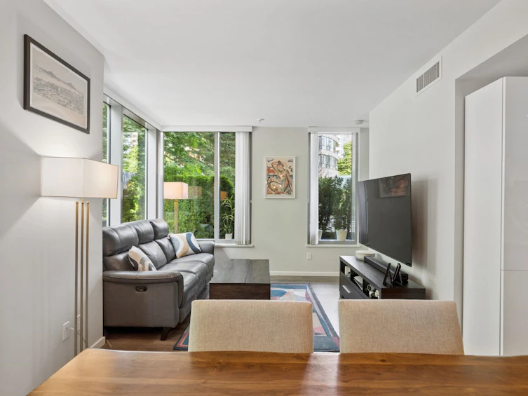 101-5883 Barker Avenue, Burnaby, BC, V5H 0G4 - 9
