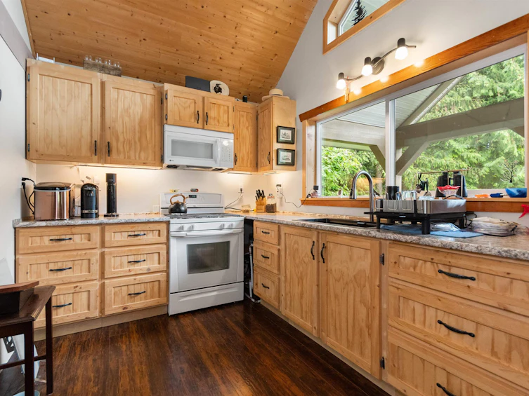 H61 Blueberry Crescent, Hope, BC, V0X 1L5 - 12