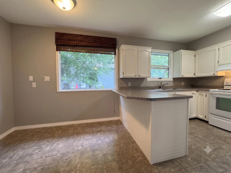 896 Davis Road, Gibsons, BC, V0N 1V8 - 10