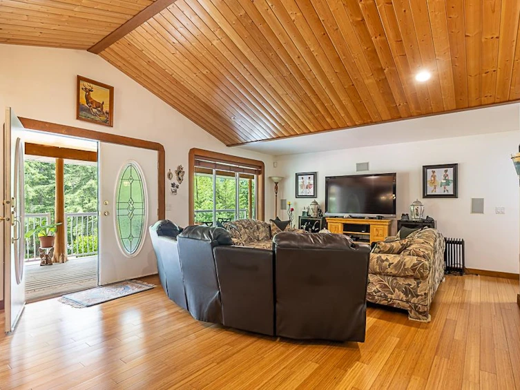 5900-5918 Spriggs Road, Pender Harbour Egmont, BC, V0N 2H1 - 7