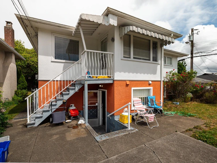 3678 E 25th Avenue, Vancouver, BC, V5R 1K5 - 10
