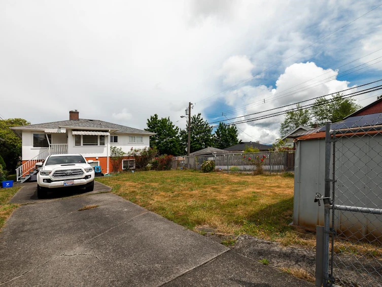 3678 E 25th Avenue, Vancouver, BC, V5R 1K5 - 16