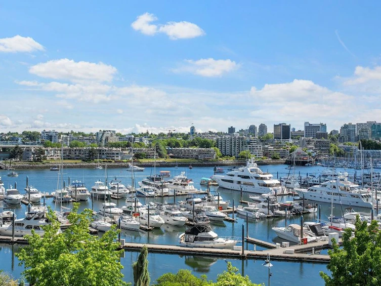 501-1099 Marinaside Crescent, Vancouver, BC, V6Z 2Z3