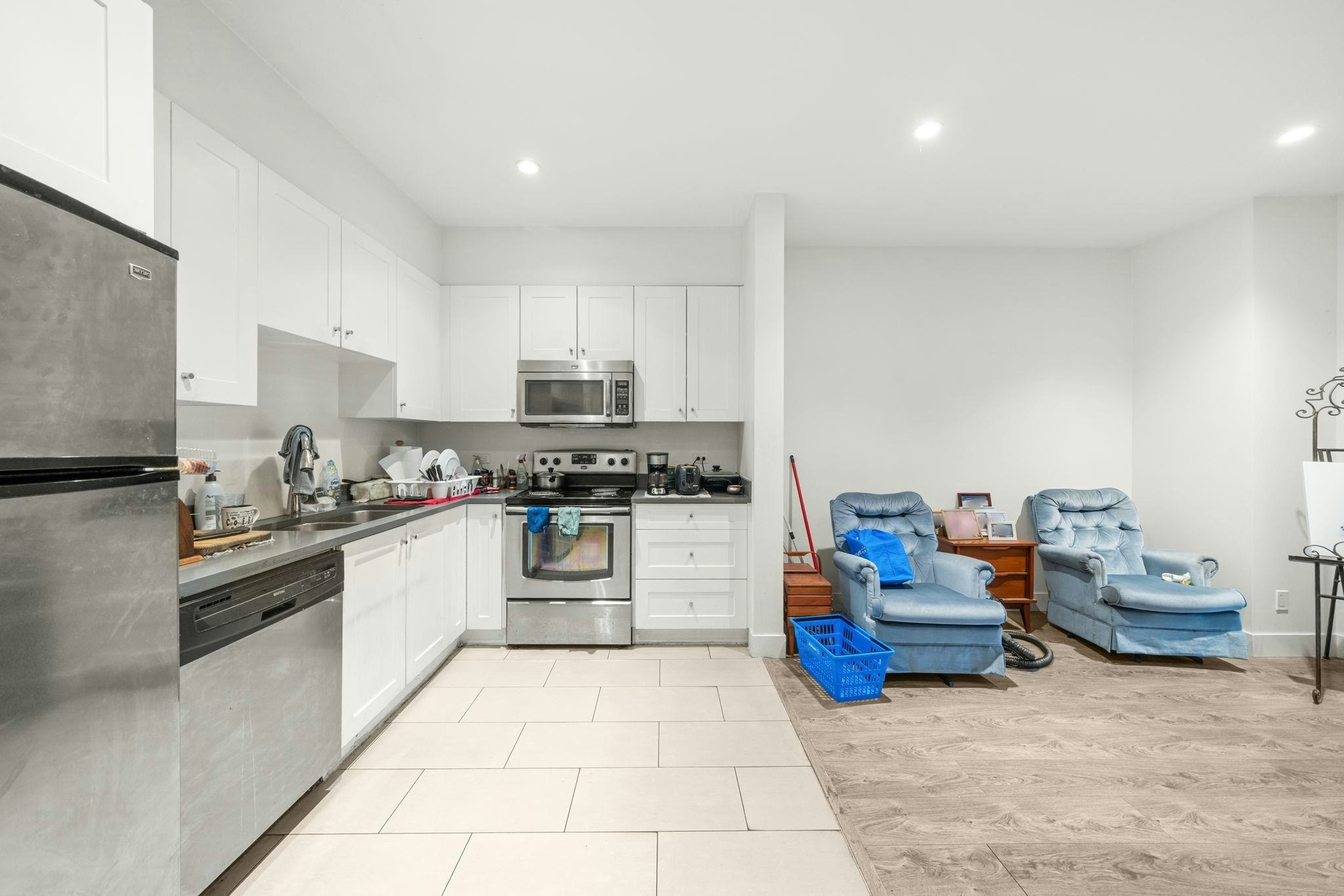 3499 David Avenue, Coquitlam, BC, V3E 0H7 - 35